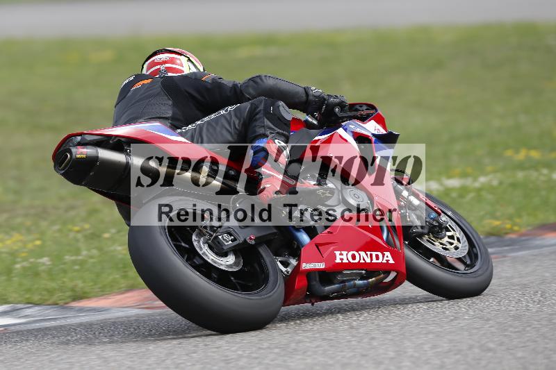 /Archiv-2025/36 27.07.2025 PROMAX  ADR/Gruppe gelb/unklar